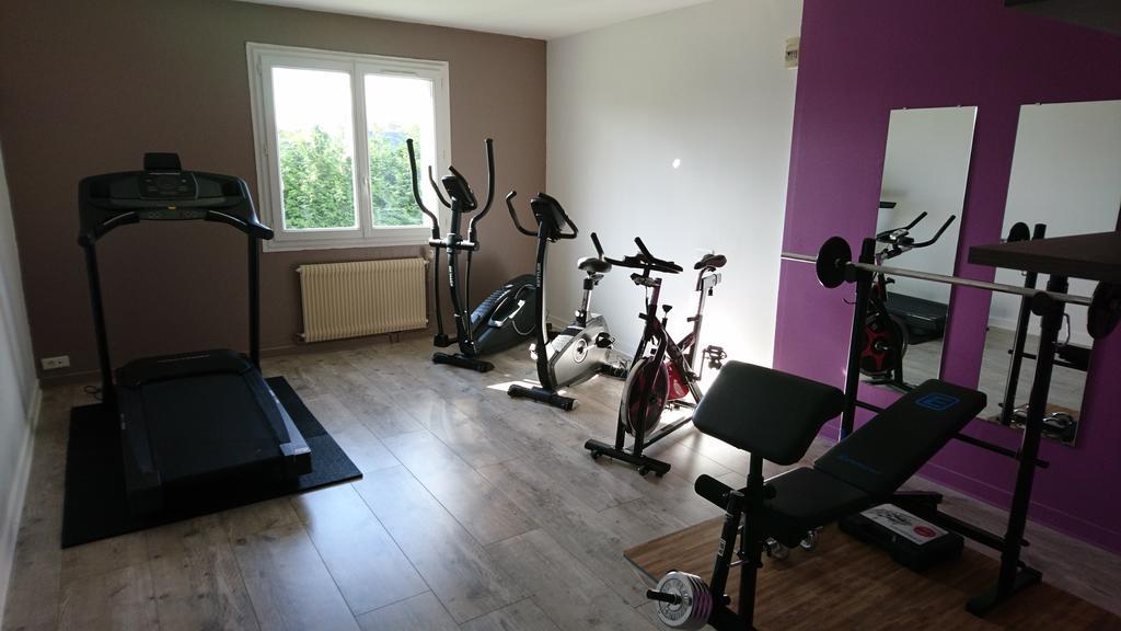 Cozy Hotel Logis Morlaix Plouigneau Exterior foto