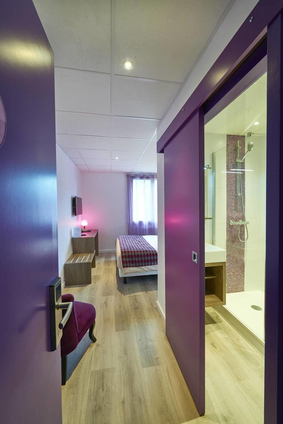 Cozy Hotel Logis Morlaix Plouigneau Exterior foto